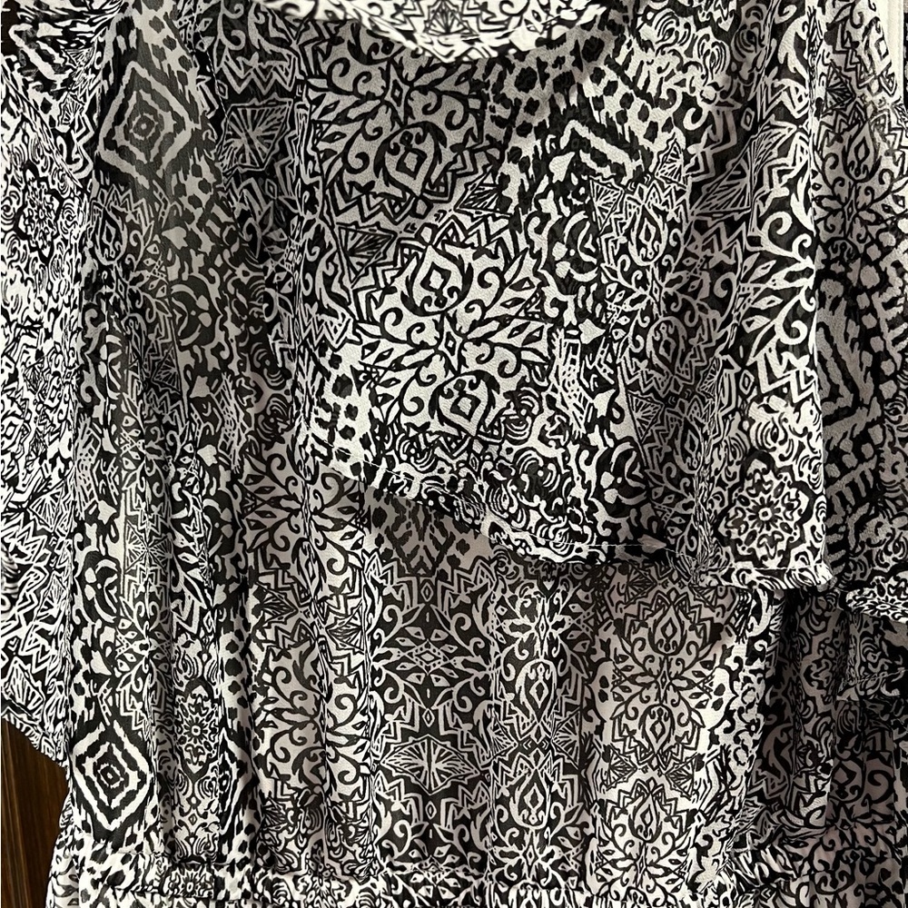 TORRID SZ 1 BLACK AND WHITE LONG LINED MAXI DRESS *BRAND NEW* - Picture 3 of 9